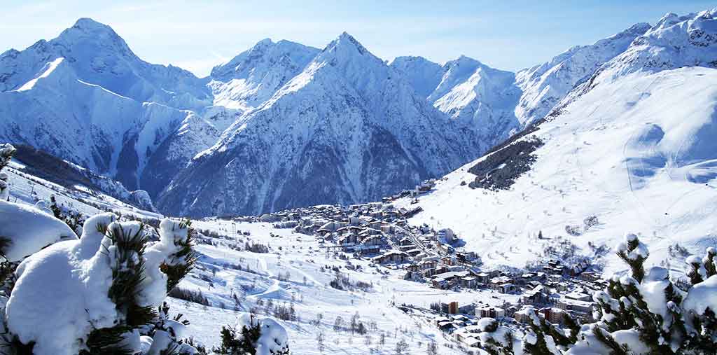 vue aérienne Les 2 Alpes