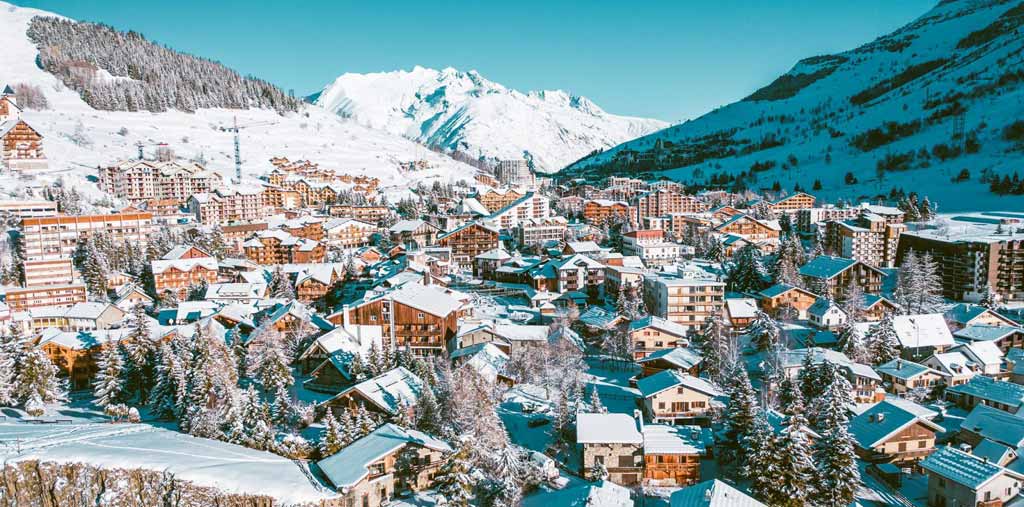 vue aérienne Les 2 Alpes